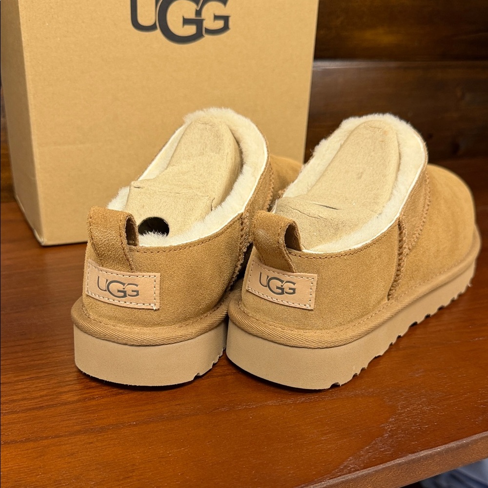 Ugg Women’s Micro - image 3